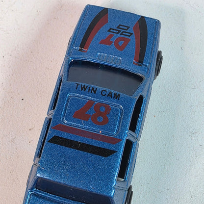 Vintage 1980s Summer Volvo 760 Turbo Twin Cam 1:64