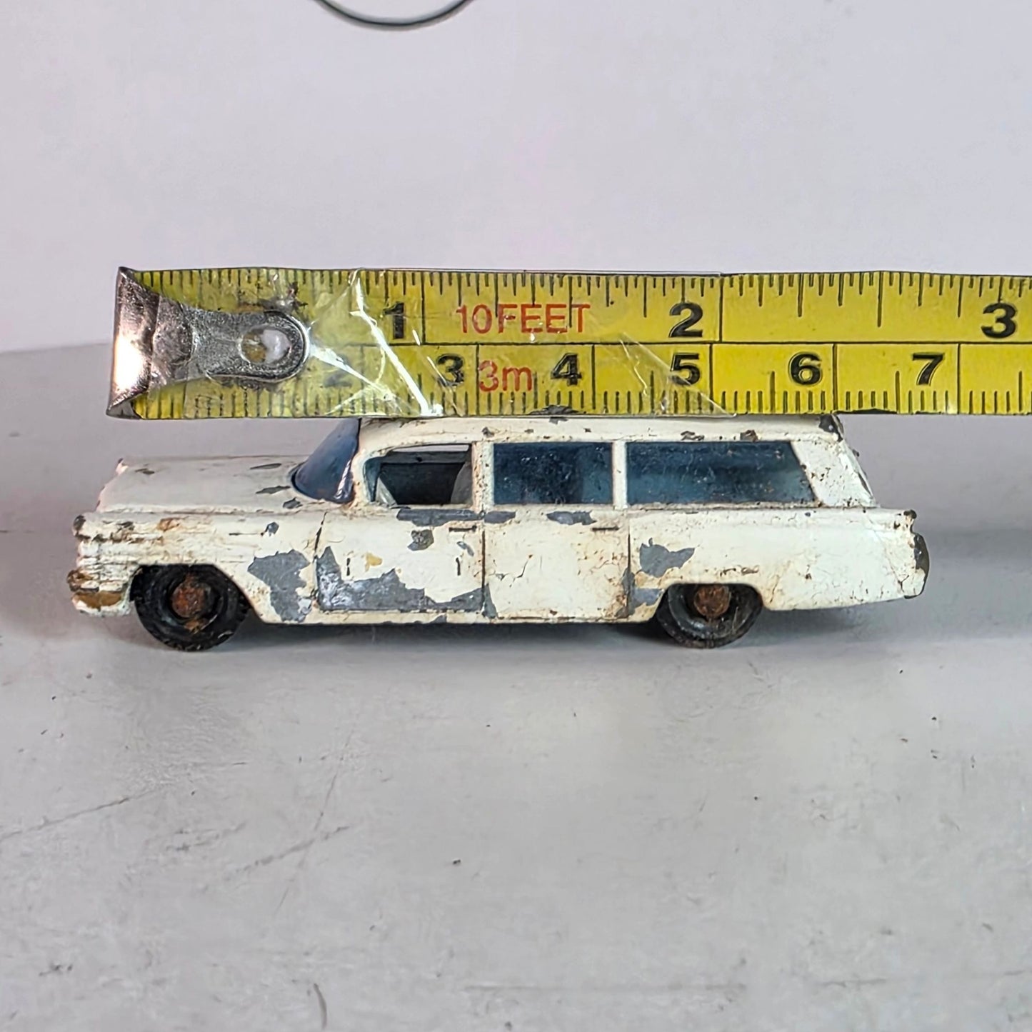 Vintage Lesney Matchbox No.54 S&S Cadillac Ambulance England 1960s