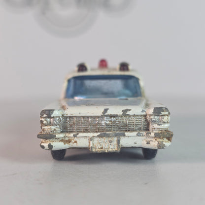 Vintage Lesney Matchbox No.54 S&S Cadillac Ambulance England 1960s