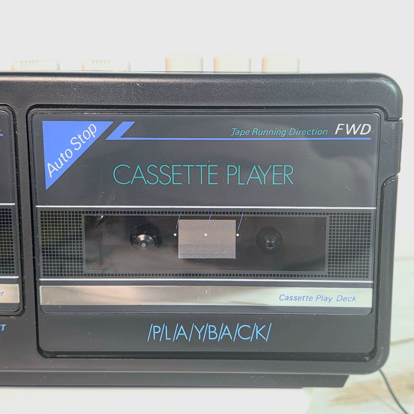 Vintage Soundesign AM/FM Digital Radio Cassette Player