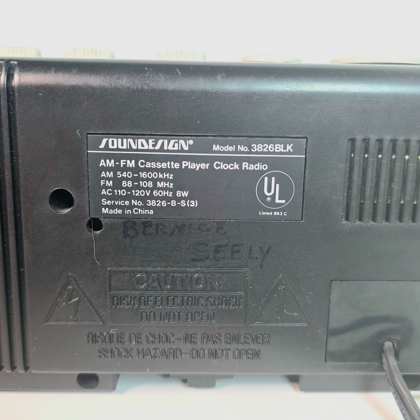 Vintage Soundesign AM/FM Digital Radio Cassette Player