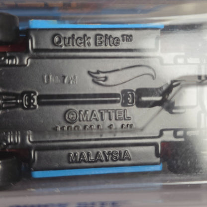 Hot Wheels Quick Bite Fuego Fajitas Die-Cast Food Truck 1:64 Scale