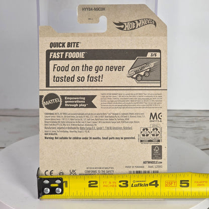 Hot Wheels Quick Bite Fuego Fajitas Die-Cast Food Truck 1:64 Scale