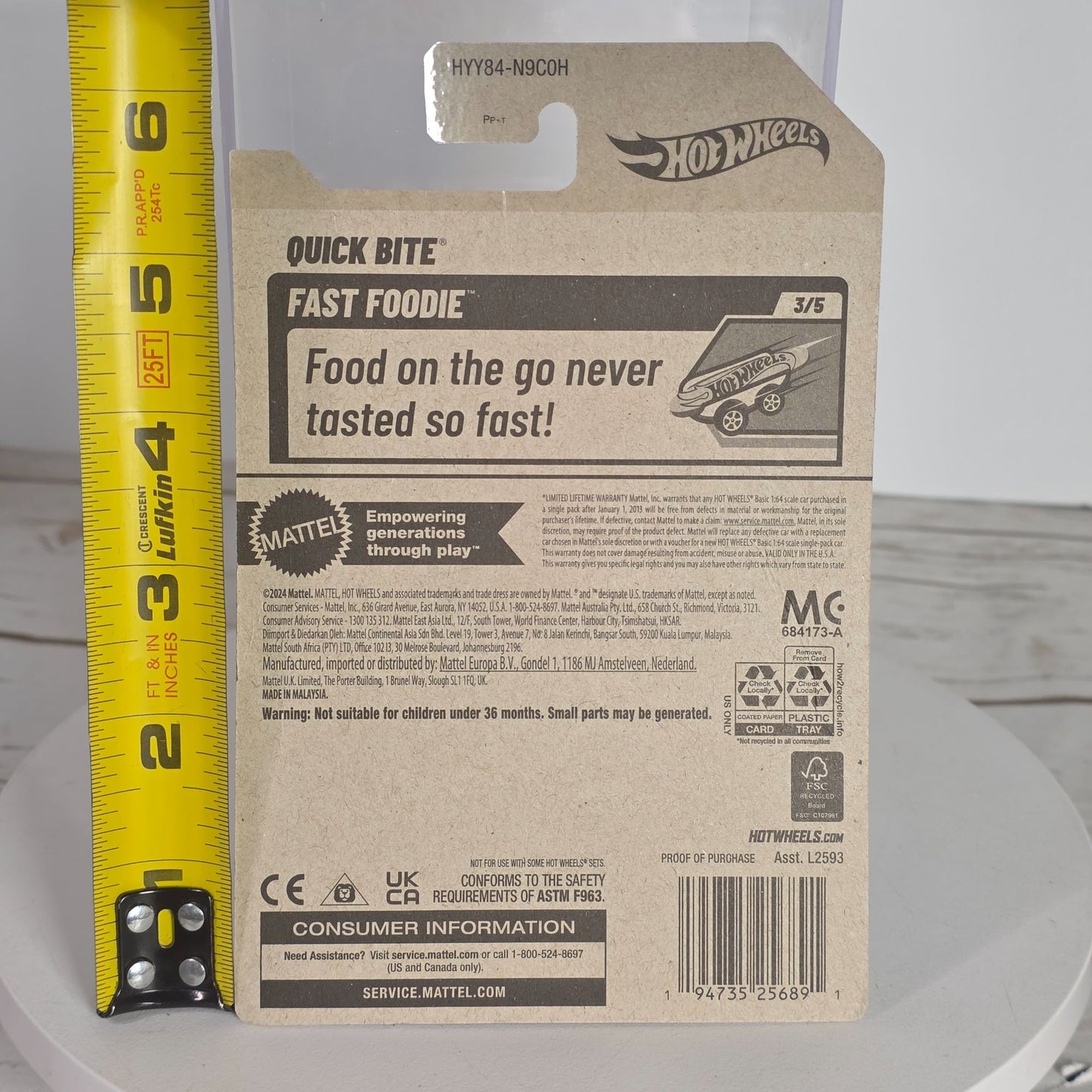 Hot Wheels Quick Bite Fuego Fajitas Die-Cast Food Truck 1:64 Scale