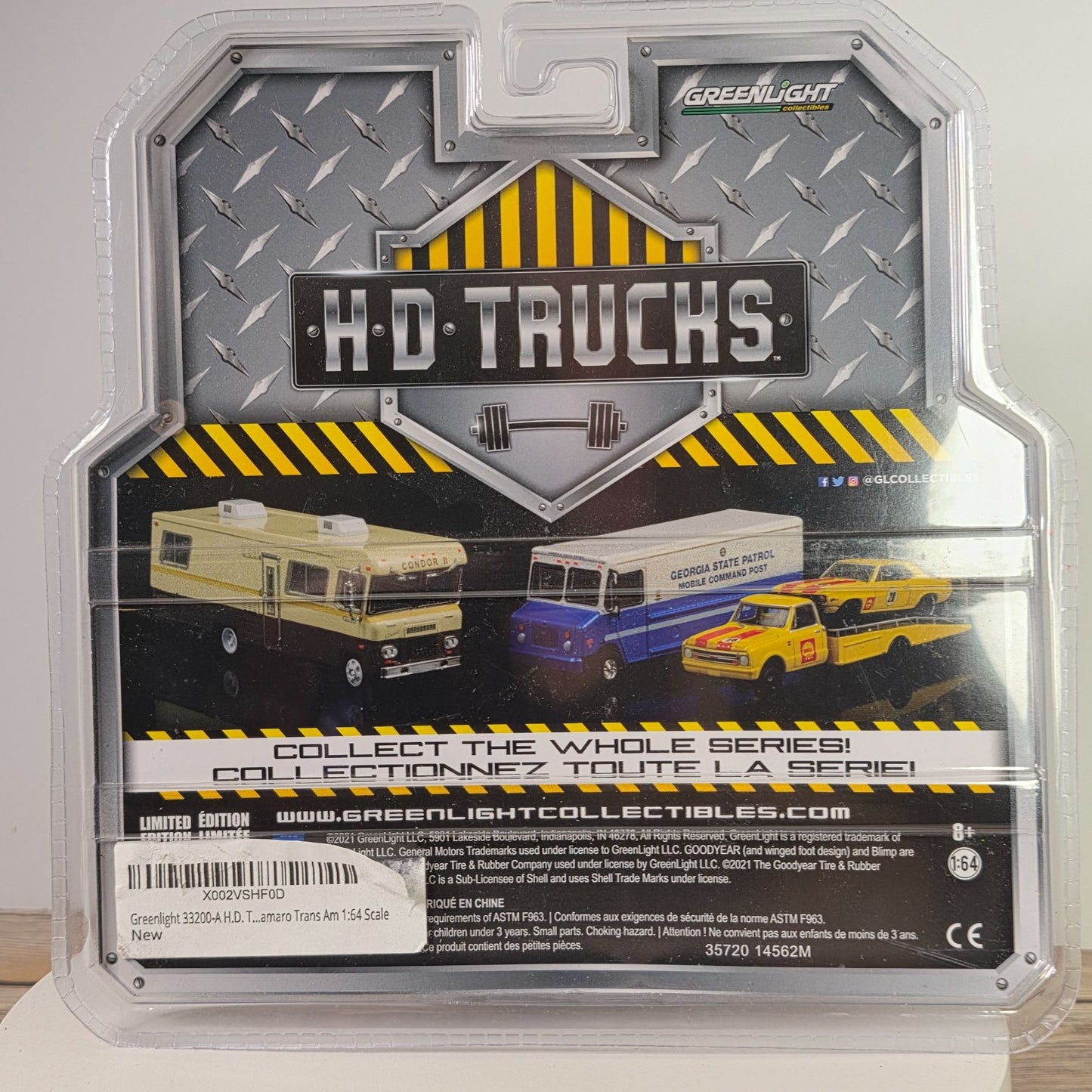 Greenlight 1967 Chevrolet C-30 Ramp Truck & 1969 Chevrolet Camaro 1:64 Scale Diecast Model