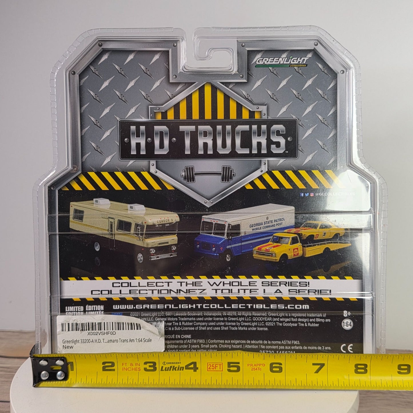 Greenlight 1967 Chevrolet C-30 Ramp Truck & 1969 Chevrolet Camaro 1:64 Scale Diecast Model