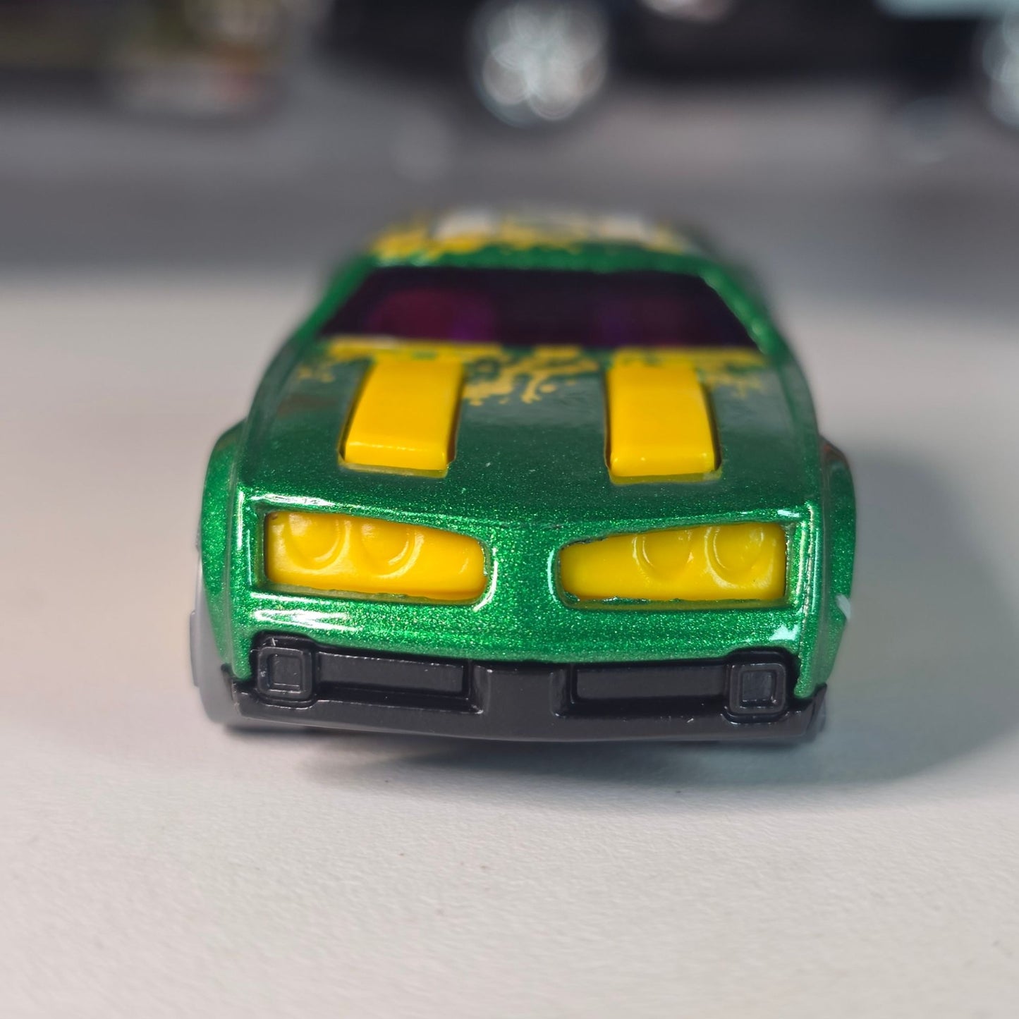 Hot Wheels Bully Goat Green Graffiti Purple Rims 2014 Loose Malaysia