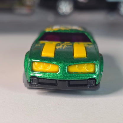 Hot Wheels Bully Goat Green Graffiti Purple Rims 2014 Loose Malaysia