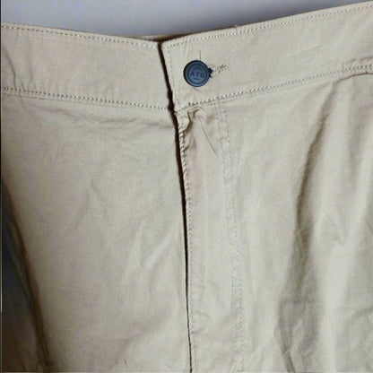 Wrangler ATG All Terrain Gear Mens Cargo Shorts 42 Moisture-Wicking 2-Way Stretch UV Protection Beige