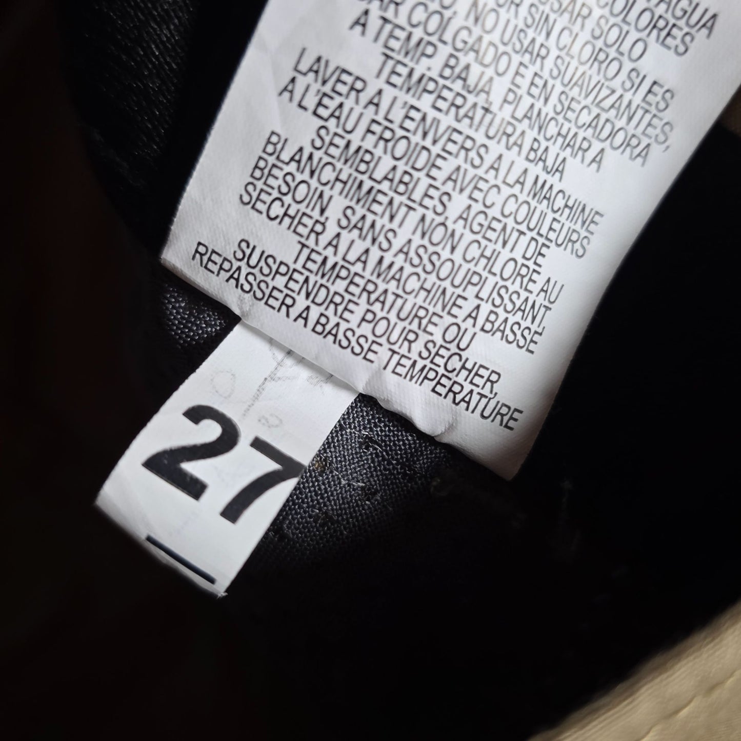 Wrangler ATG All Terrain Gear Mens Cargo Shorts 42 Moisture-Wicking 2-Way Stretch UV Protection Beige