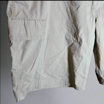 Wrangler ATG All Terrain Gear Mens Cargo Shorts 42 Moisture-Wicking 2-Way Stretch UV Protection Beige