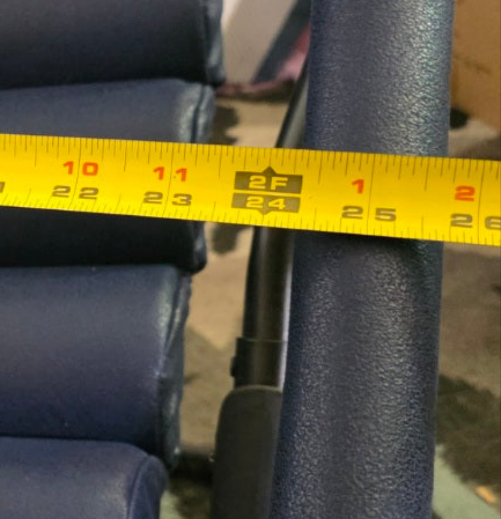 NWT New Room Essentials Collapsible Sling Chair Navy Blue 32"Hx25"Wx26"D