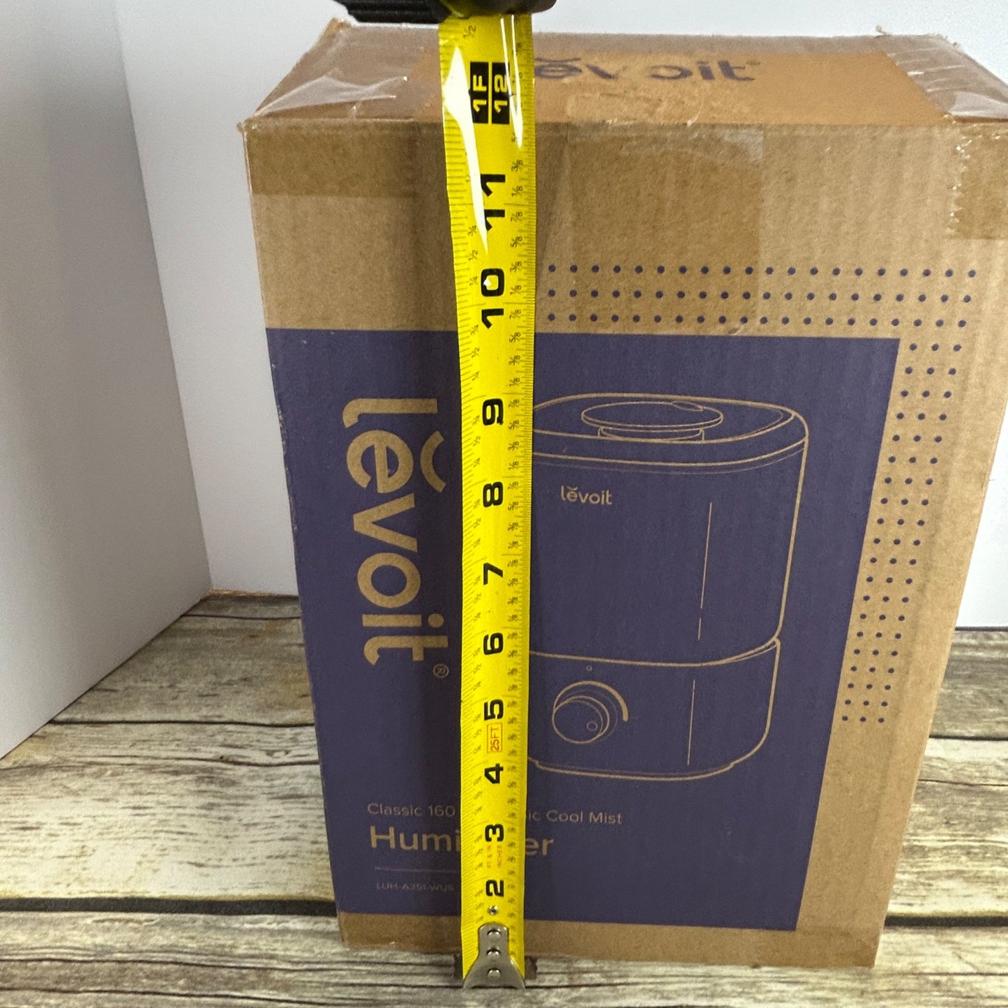 Levoit Classic 160 Ultrasonic Cool Mist Humidifier With Adjustable Knob Control - White