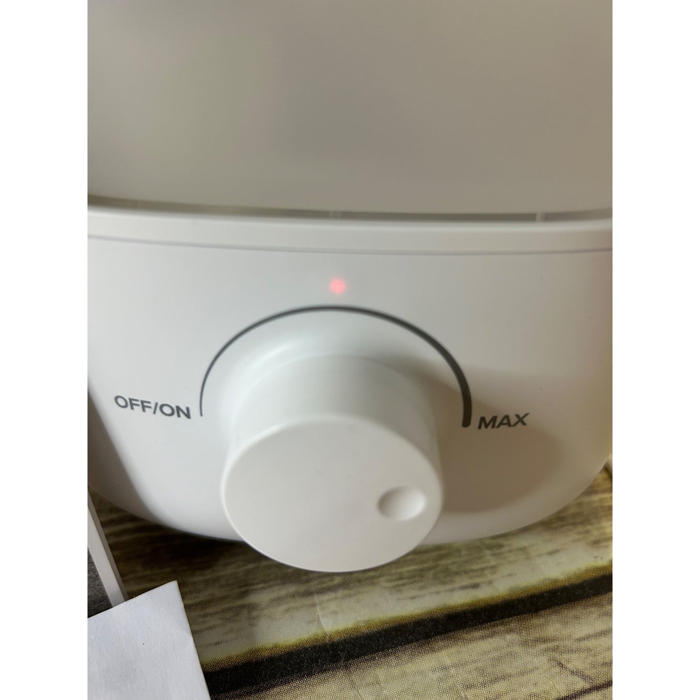Levoit Classic 160 Ultrasonic Cool Mist Humidifier With Adjustable Knob Control - White