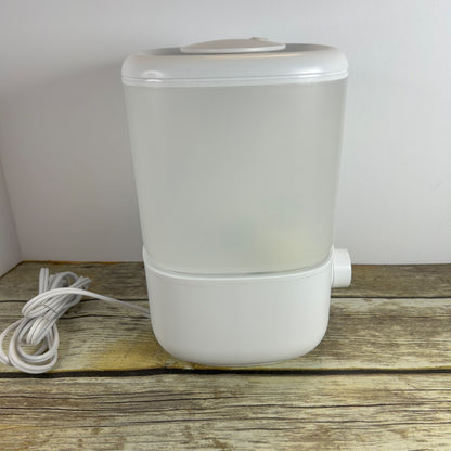 Levoit Classic 160 Ultrasonic Cool Mist Humidifier With Adjustable Knob Control - White