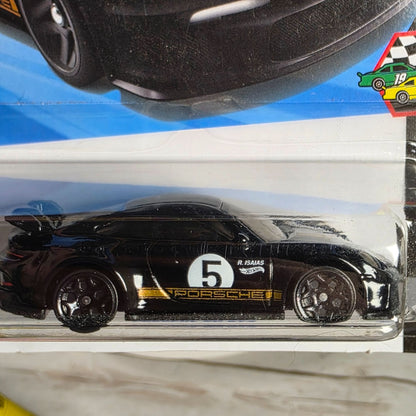 Hot Wheels Porsche 911 GT3 Die-Cast Car 1/10 New Race Day Series Limited Edition 74/250