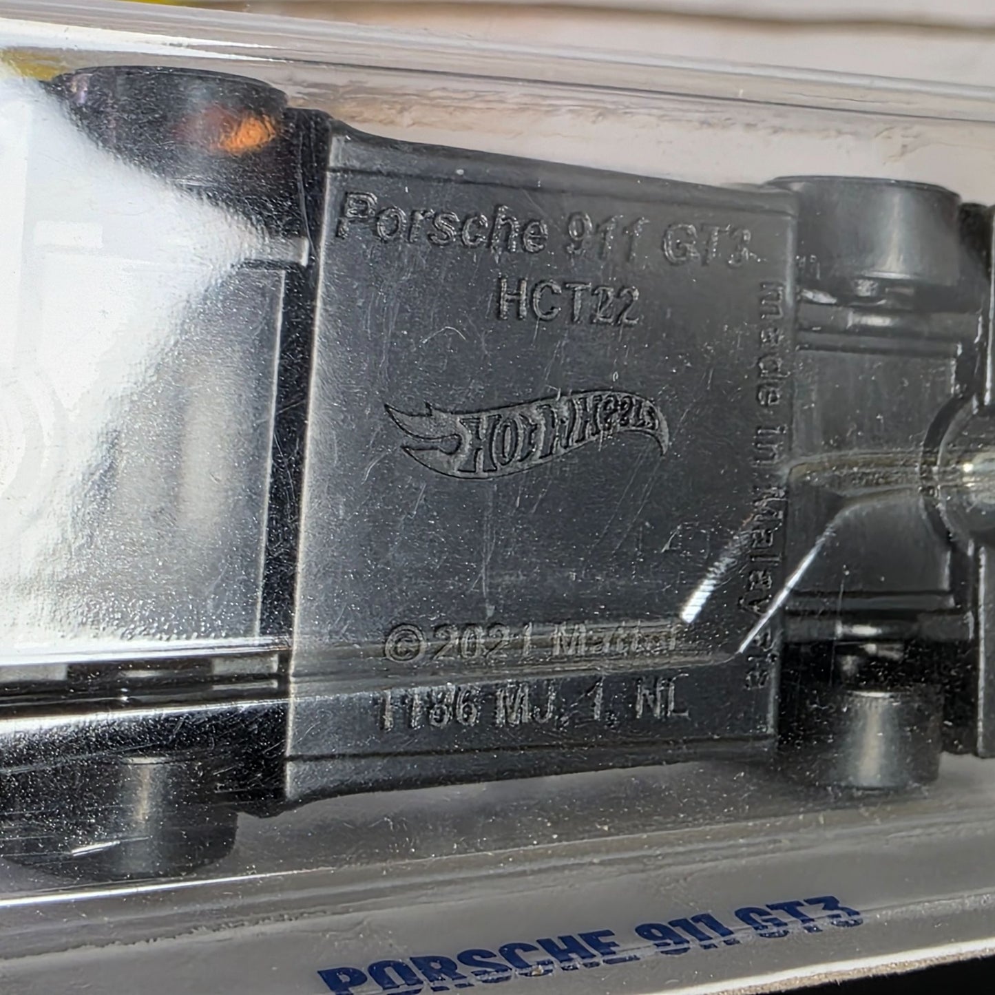 Hot Wheels Porsche 911 GT3 Die-Cast Car 1/10 New Race Day Series Limited Edition 74/250