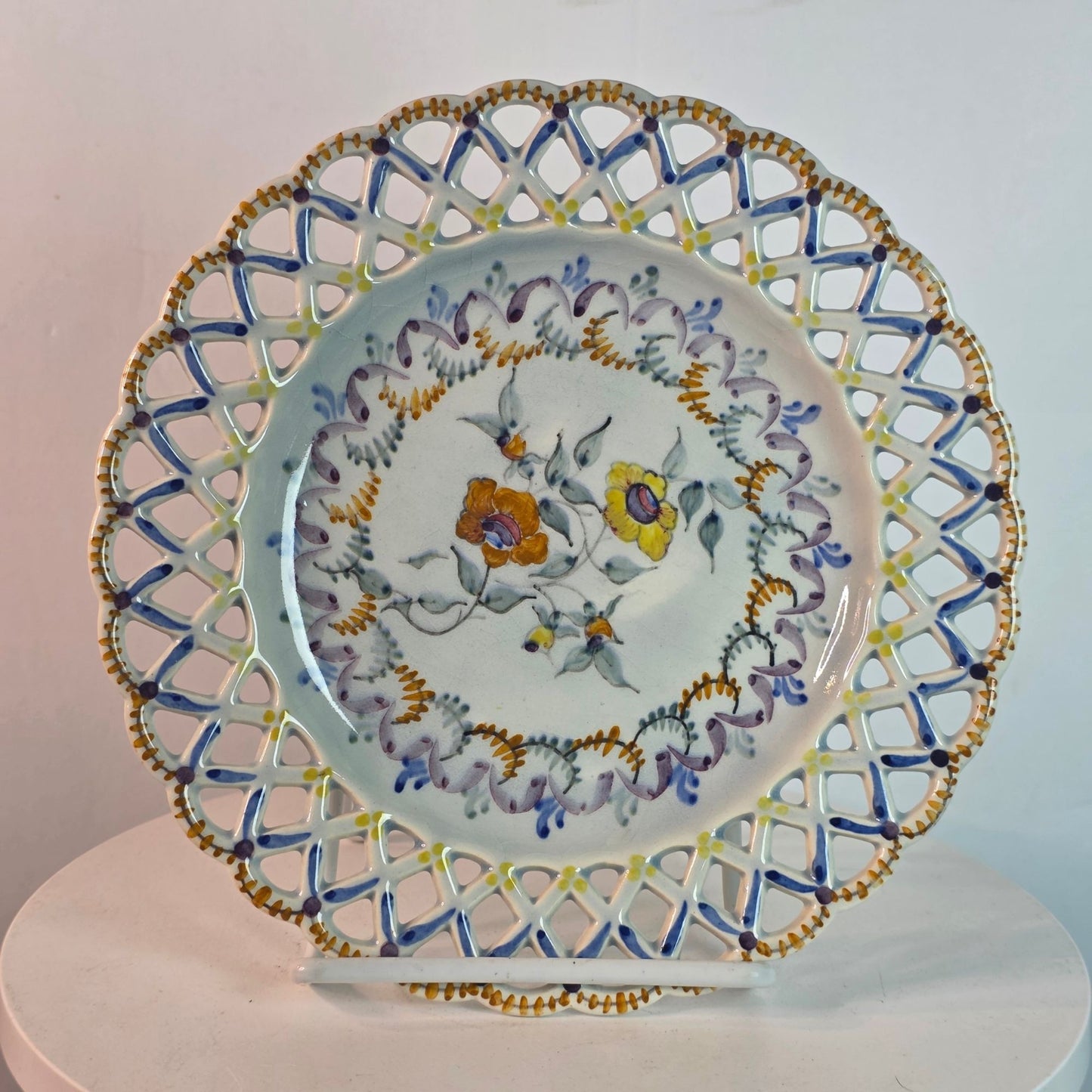 1899 Carvalhinho Porto Hand Painted Reticulated Floral Plate Portugal