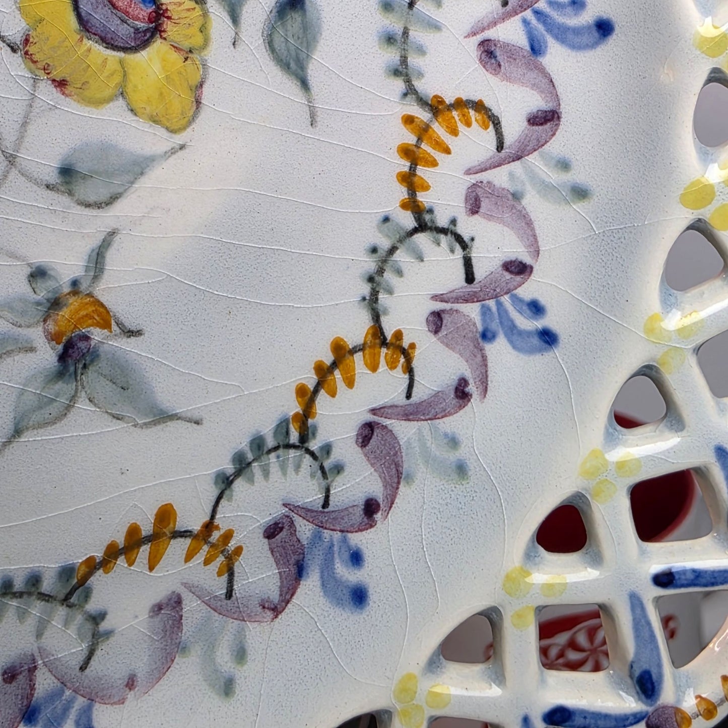 1899 Carvalhinho Porto Hand Painted Reticulated Floral Plate Portugal