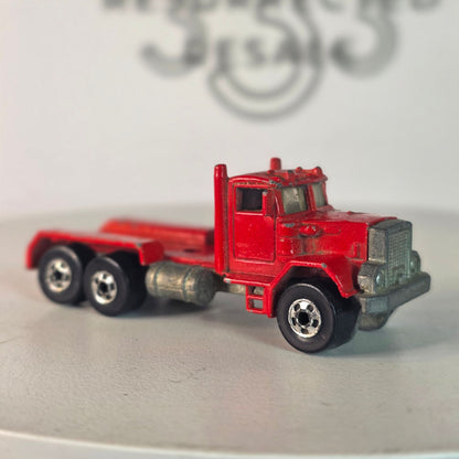 VINTAGE 1979 Hot Wheels Red Peterbilt Semi Truck Die-Cast RARE NRMT