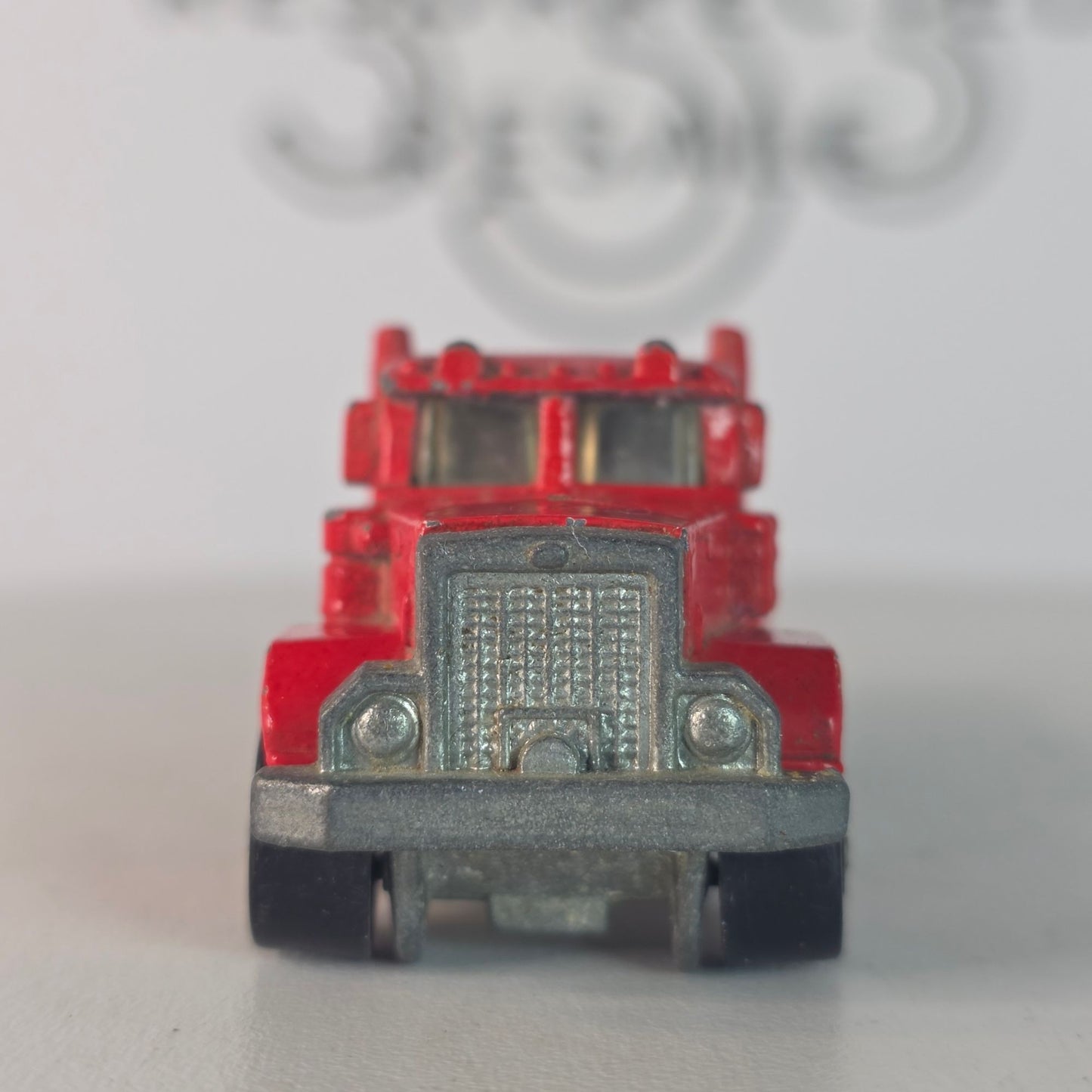 VINTAGE 1979 Hot Wheels Red Peterbilt Semi Truck Die-Cast RARE NRMT