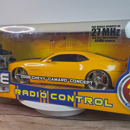 2006 Chevy Camaro Concept Radio Control Car 1:24 Scale Jada Toys Bigtime Muscle Yellow