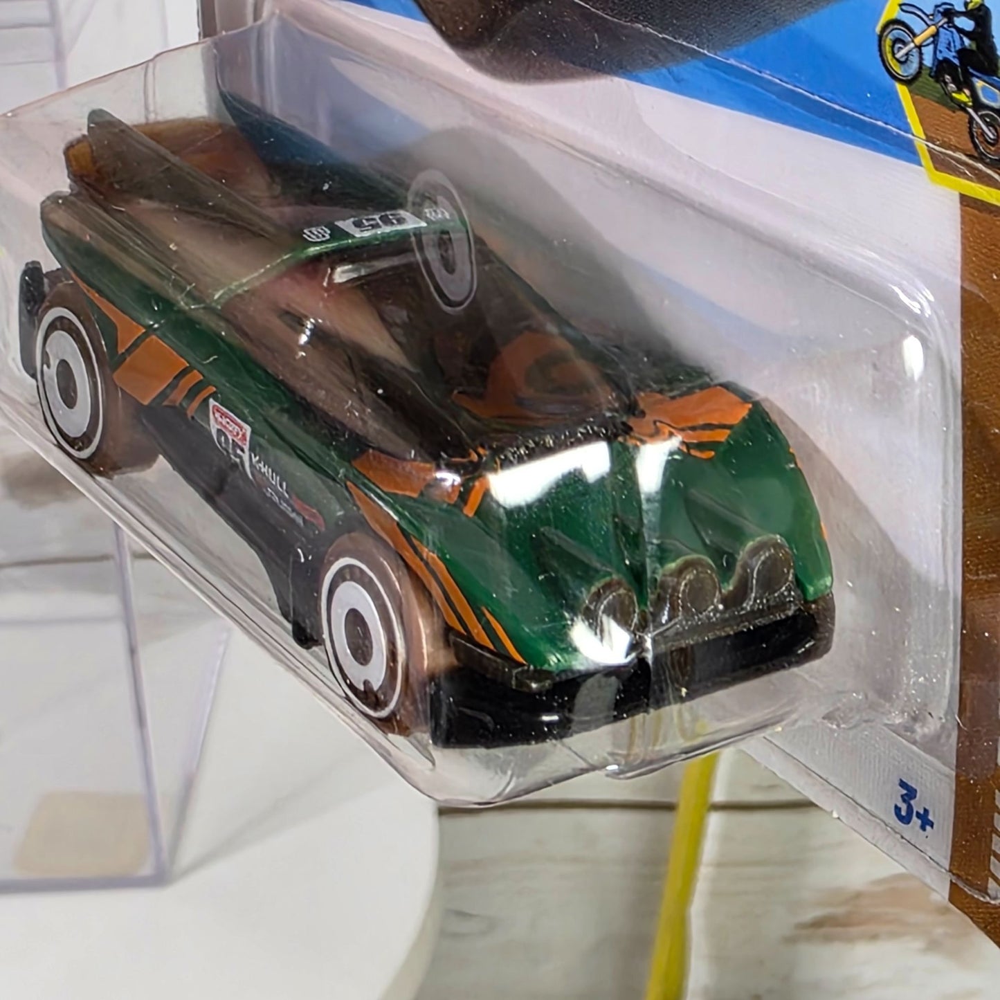 Hot Wheels Rally Speciale Dollar General Exclusive Die-Cast Toy Car 179/250 Green & Orange Collectible