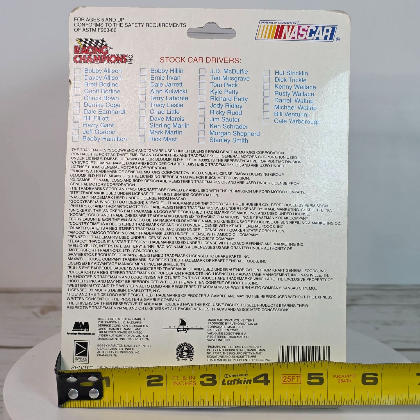 Rusty Wallace 1993 Edition Die-Cast NASCAR Stock Car With Collectors Card & Display Stand Racing Champions