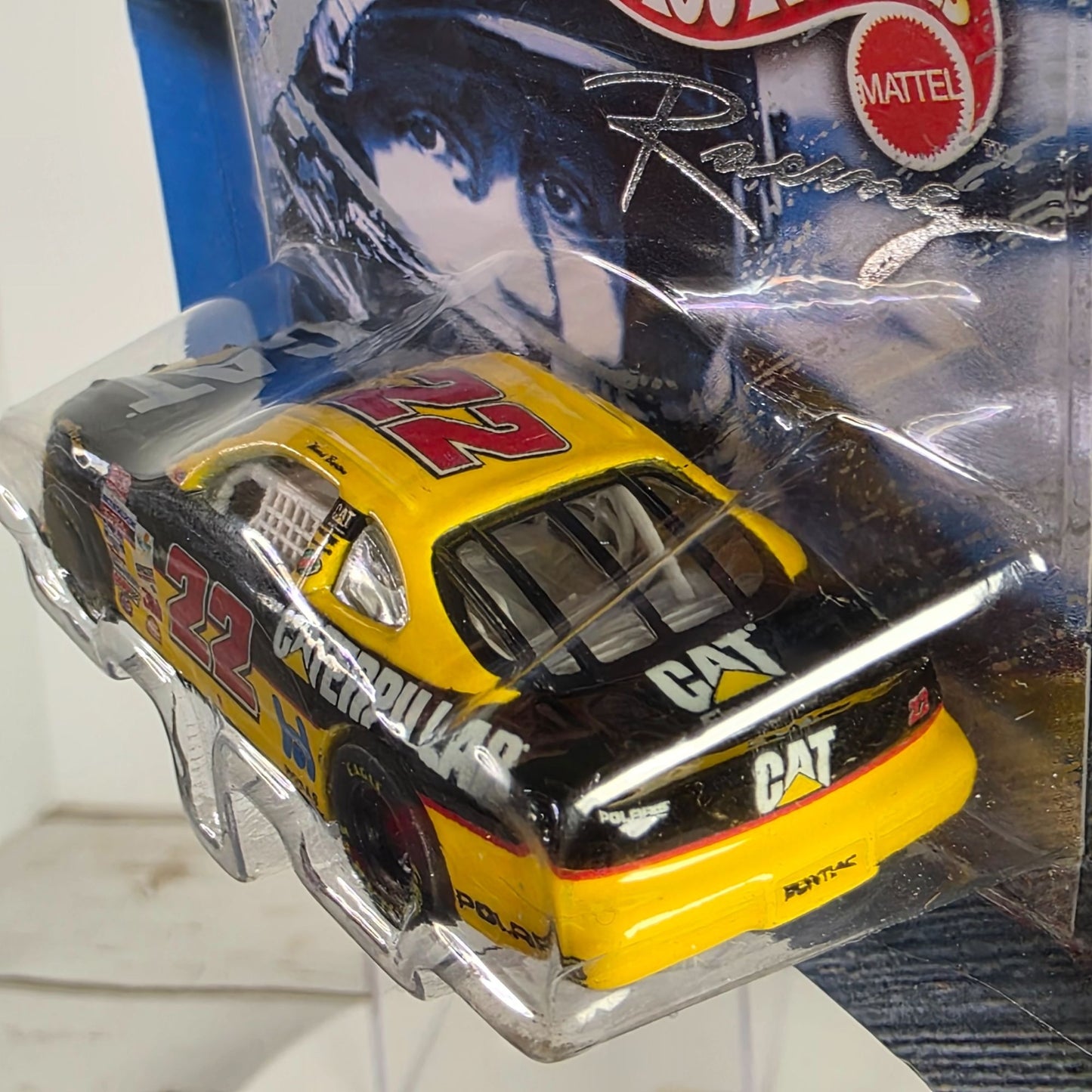 Hot Wheels Mattel Die-Cast NASCAR #22 Race Car Collectible