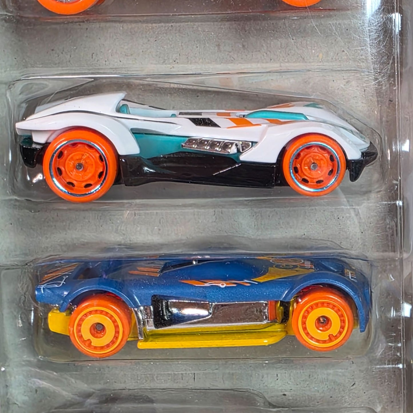 Hot Wheels 5-Pack Track Builder Set