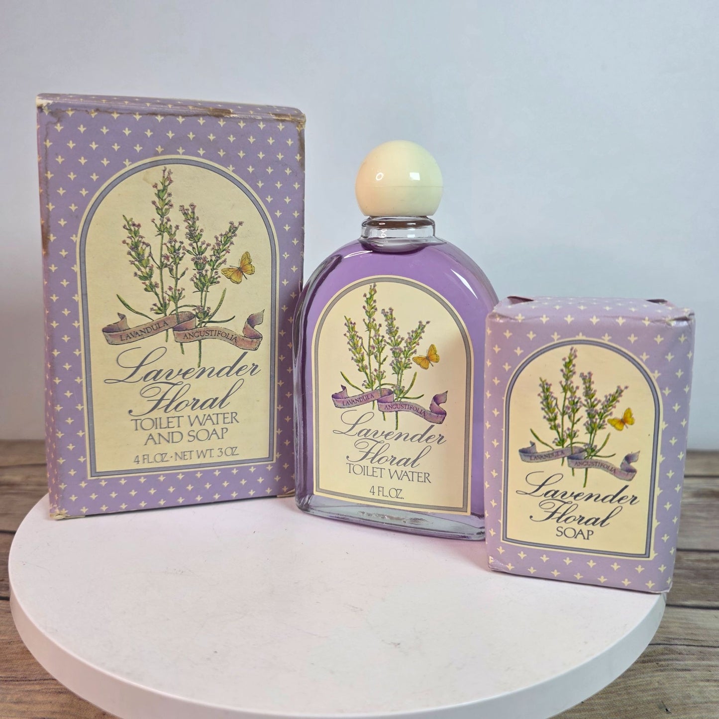 Lavender Floral Toilet Water & Soap Set By Avon  4 FL OZ