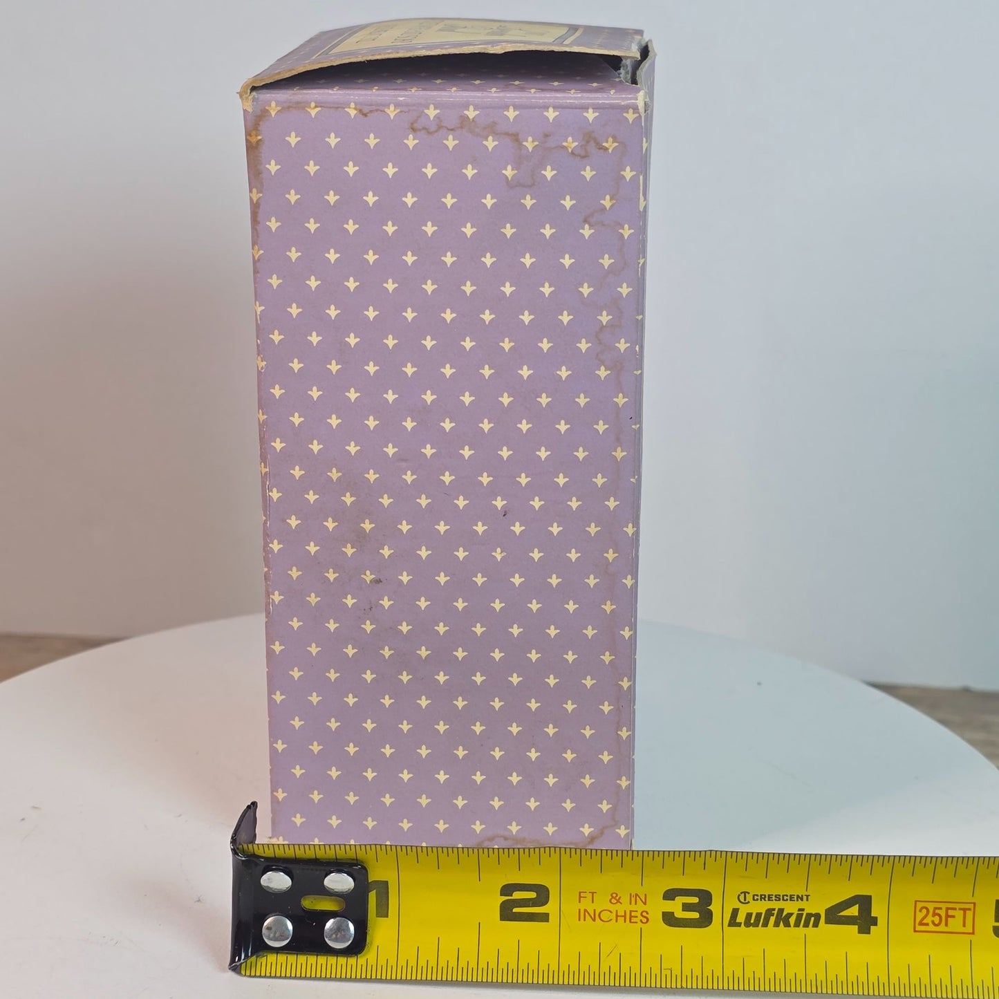 Lavender Floral Toilet Water & Soap Set By Avon  4 FL OZ