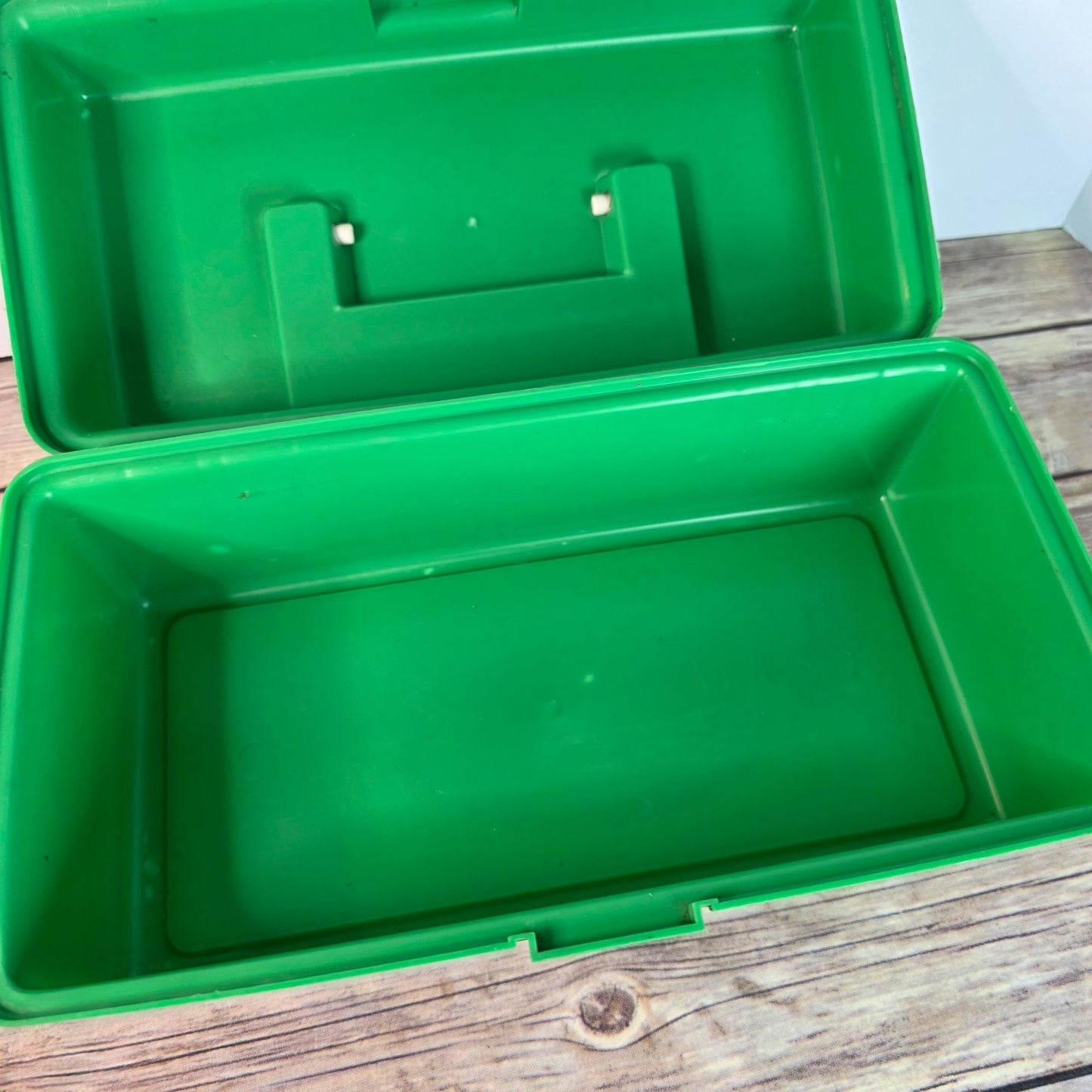 Teenage Mutant Ninja Turtles 1990 Collectible Tackle Box By Mirage Studios Vibrant Green With Iconic TMNT Graphics Nostalgic Storage