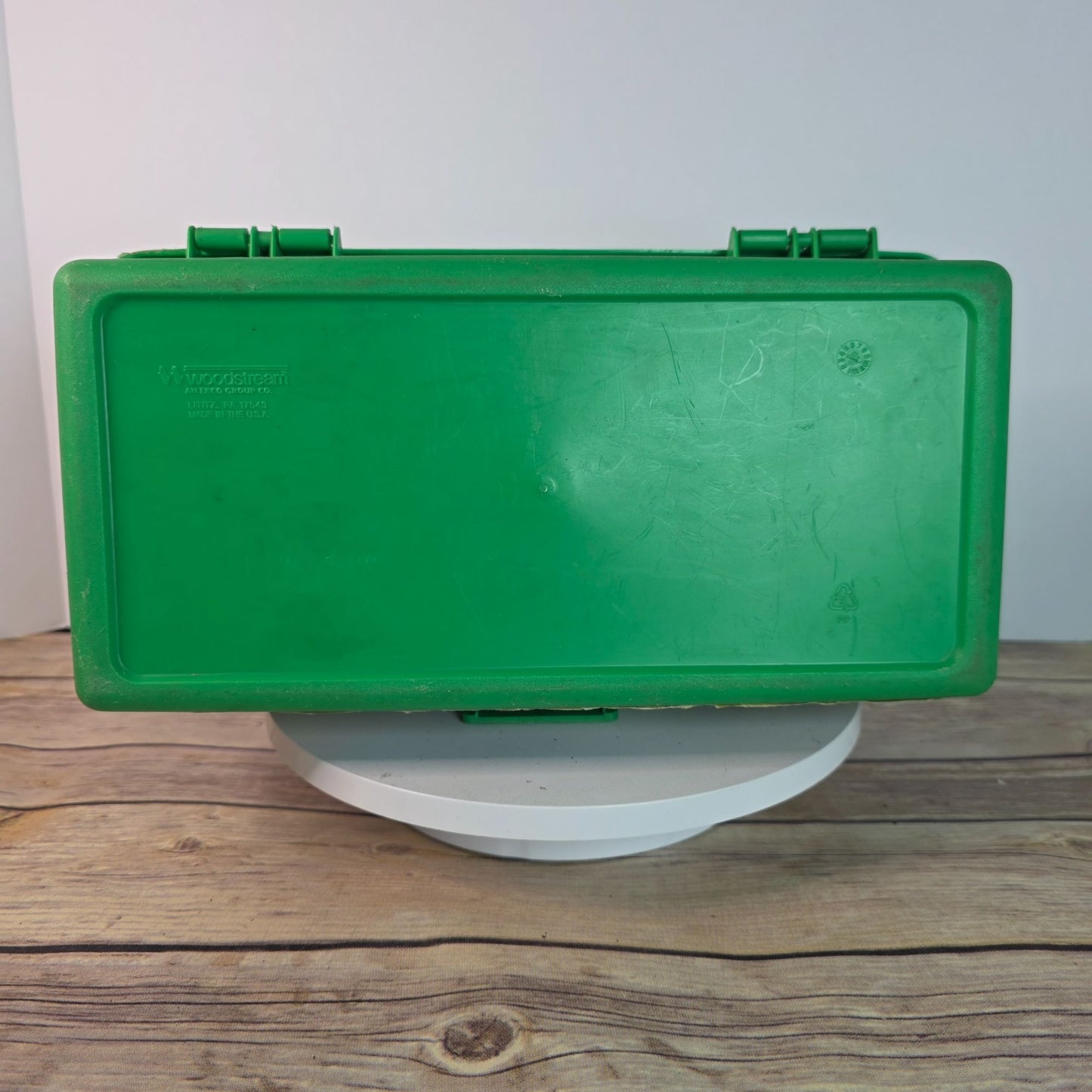 Teenage Mutant Ninja Turtles 1990 Collectible Tackle Box By Mirage Studios Vibrant Green With Iconic TMNT Graphics Nostalgic Storage