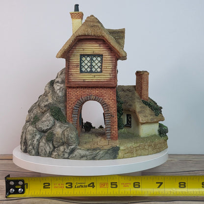 Vintage Thatched Roof Cottage & Gatehouse Figurine