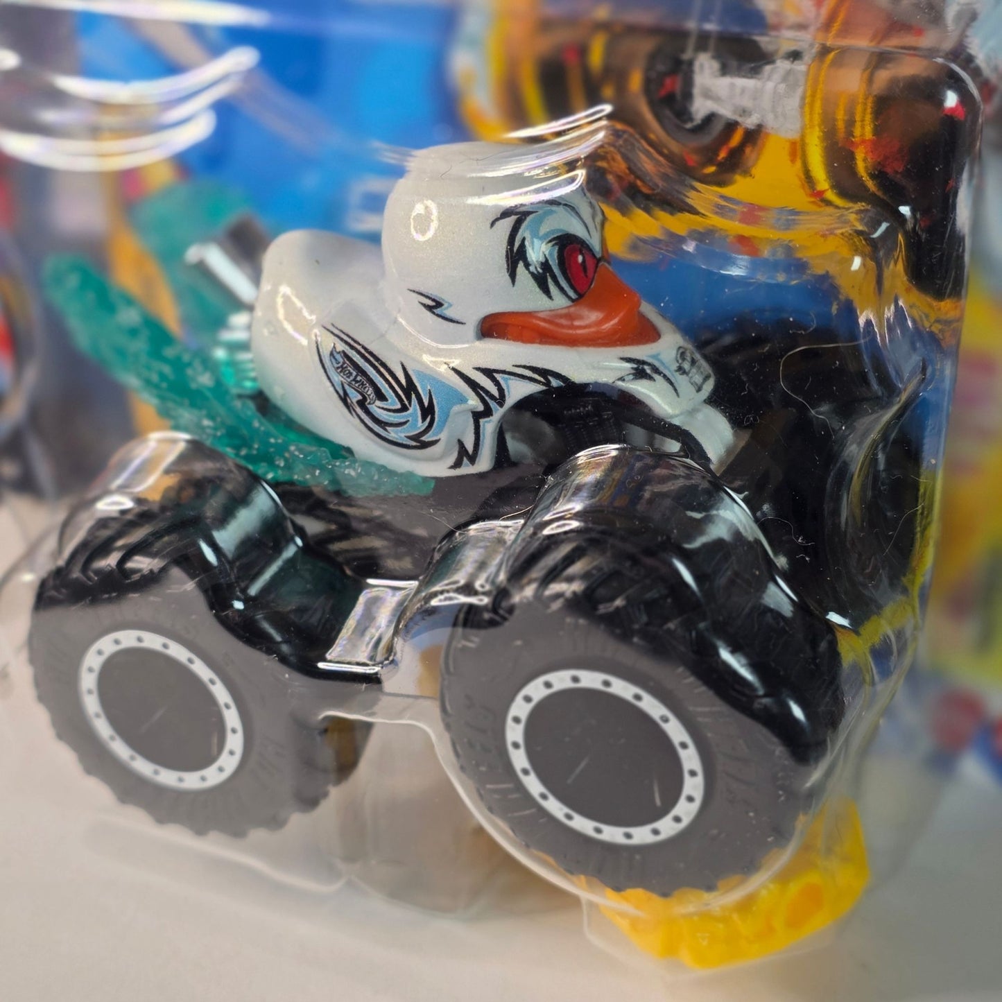 Hot Wheels Monster Trucks Duck N' Roll 2024 FYJ44 Sealed New Duck Monster Truck