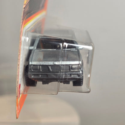 95 Nissan Hardbody D21 Matchbox Die-Cast Truck 1:64 Scale Collectible