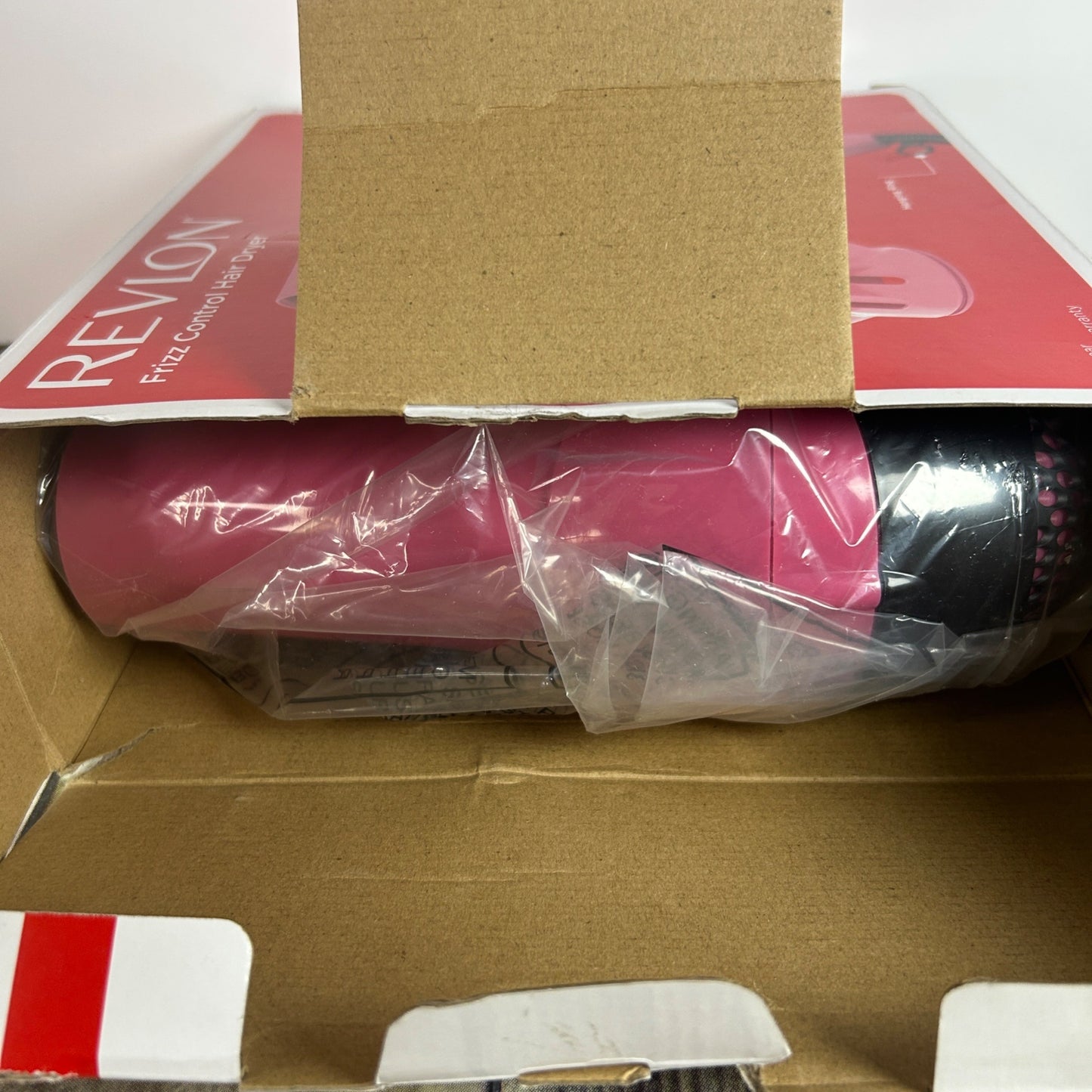 Revlon Ionic Technology Hair Dryer With Smoothing Concentrator & 3 Heat/Speed Settings