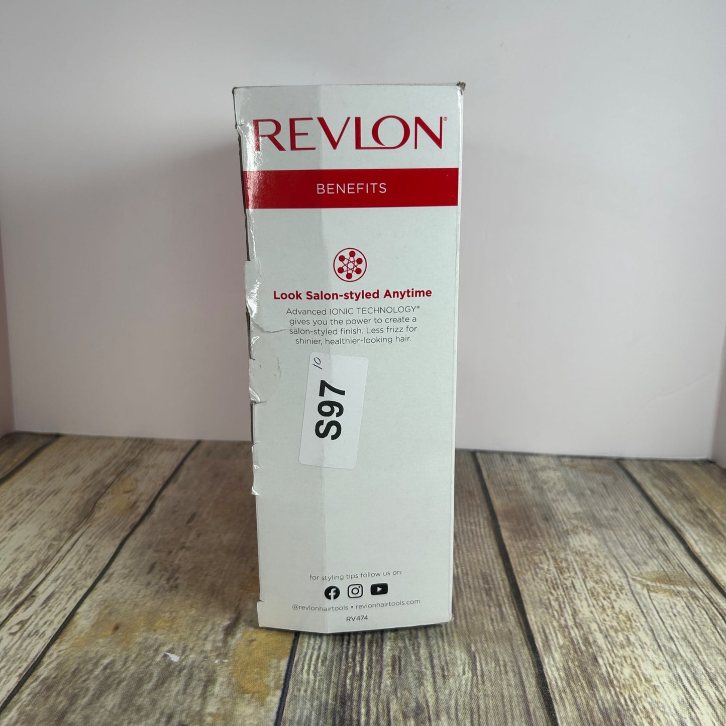 Revlon Ionic Technology Hair Dryer With Smoothing Concentrator & 3 Heat/Speed Settings