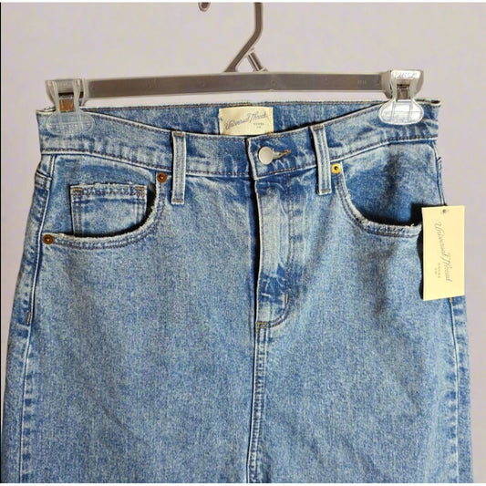 Universal Thread Womens High-Waisted Medium Wash Denim Skirt Size 6