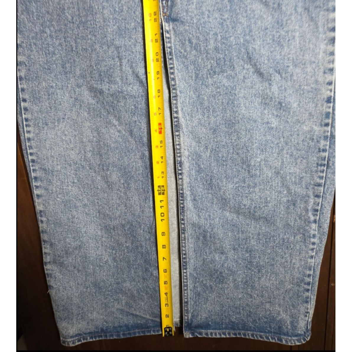 Universal Thread Womens High-Waisted Medium Wash Denim Skirt Size 6