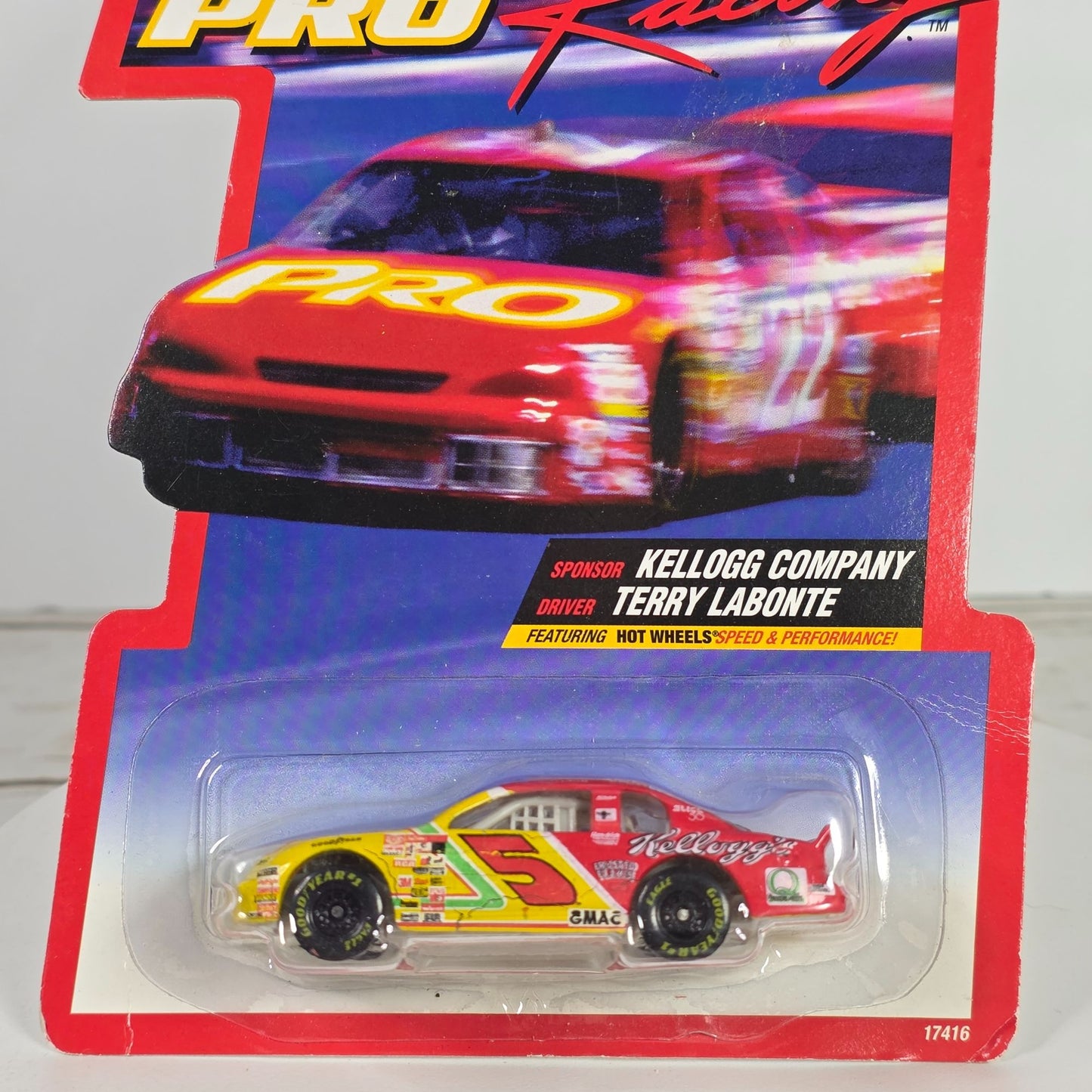 Hot Wheels 1997 Edition Team Pro Racing Die-Cast Terry Labonte Car