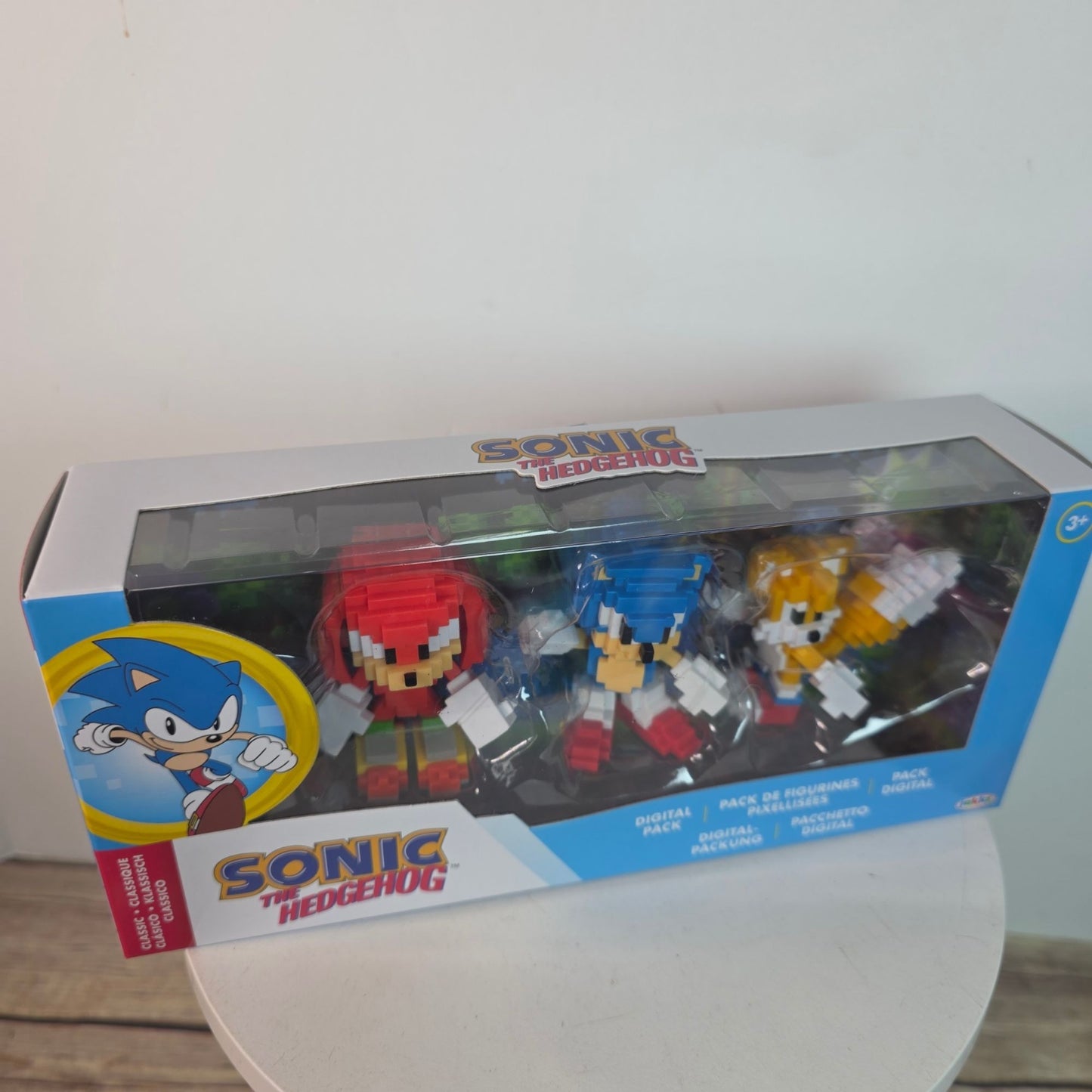 Sonic The Hedgehog Digital Figures Pack Classic Sonic Knuckles Tails By Jakks Pacific