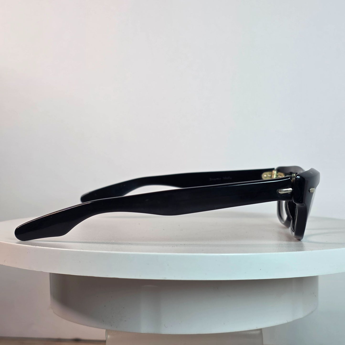 Swank 1960s Vintage Sunglasses With Case Black Frame 44-19 Made In Italy