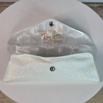 Swank 1960s Vintage Sunglasses With Case Black Frame 44-19 Made In Italy