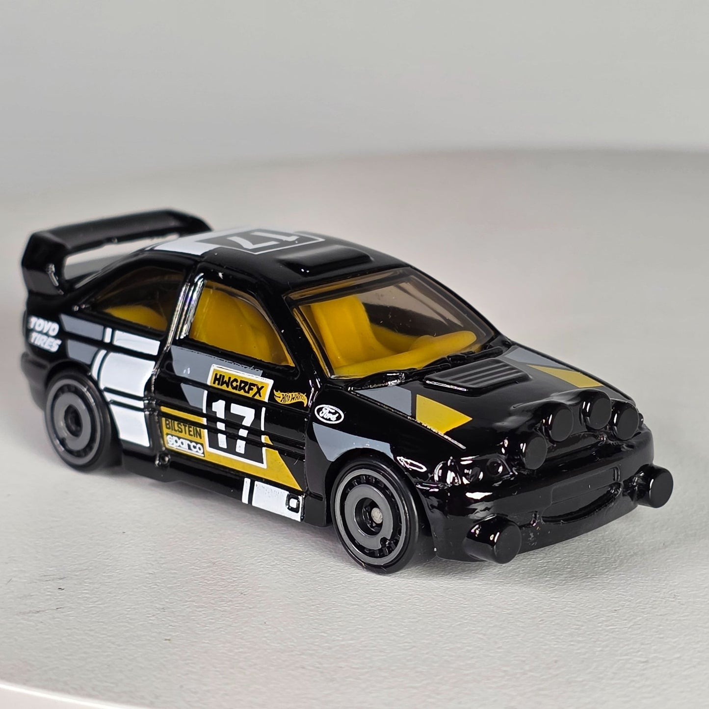 Hot Wheels Ford Escort #17 Black & Yellow Die-Cast Toy Car