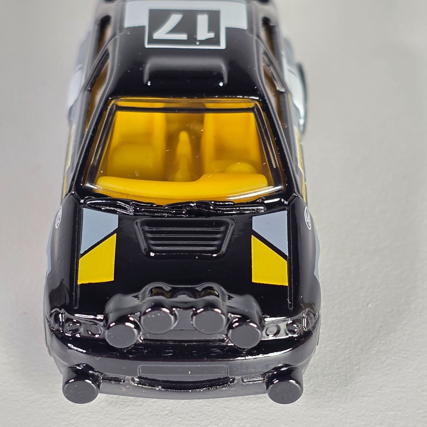 Hot Wheels Ford Escort #17 Black & Yellow Die-Cast Toy Car