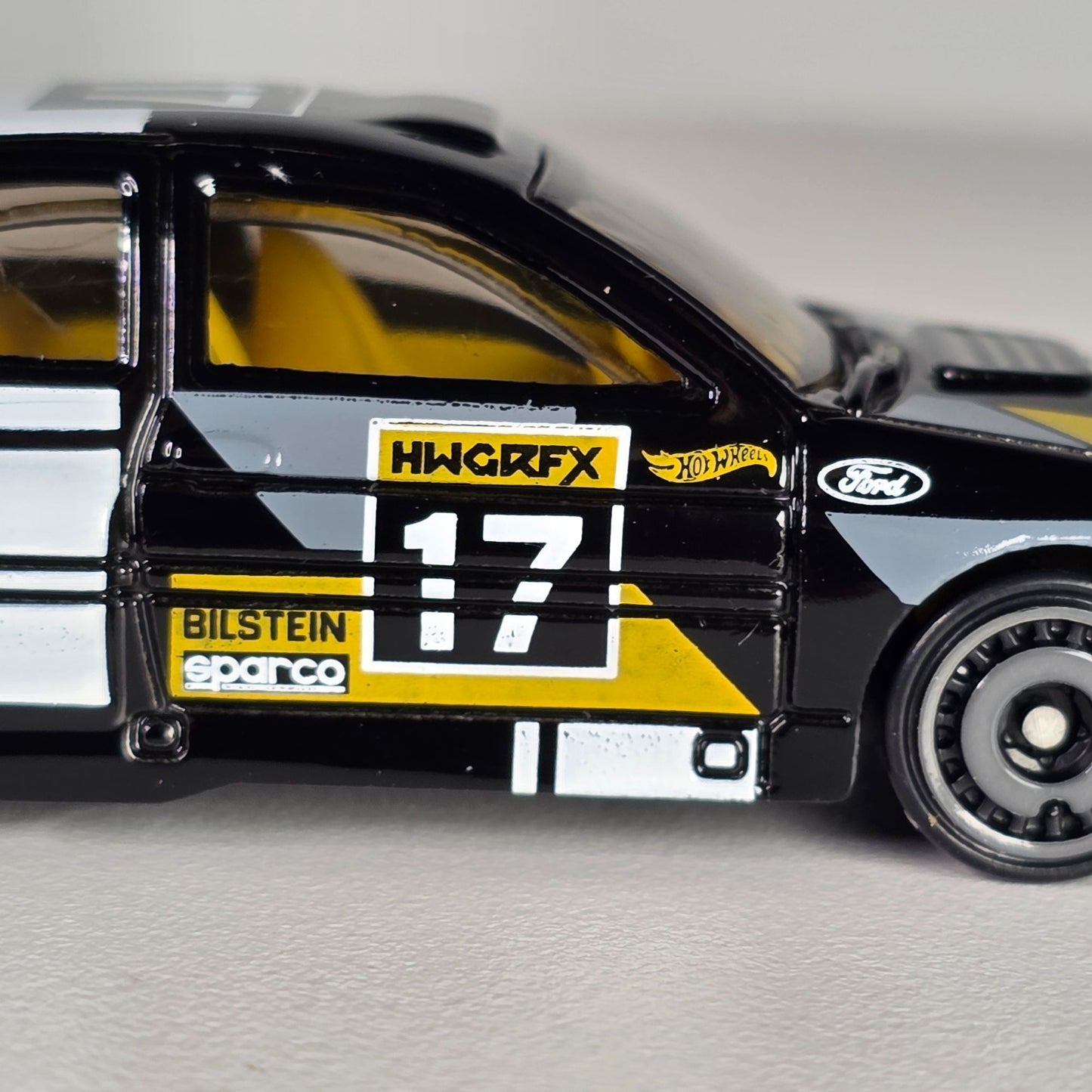 Hot Wheels Ford Escort #17 Black & Yellow Die-Cast Toy Car
