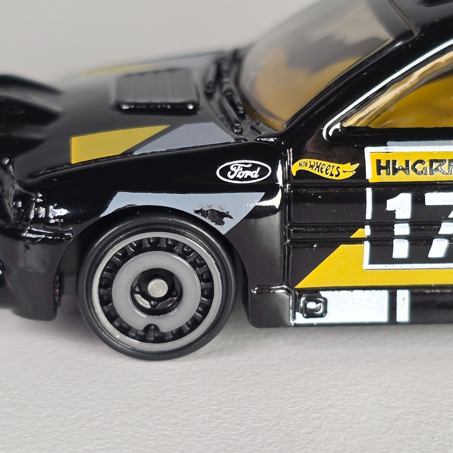 Hot Wheels Ford Escort #17 Black & Yellow Die-Cast Toy Car