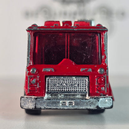 RARE 1991 Matchbox #57 Mack Auxiliary Power Truck Red "Bridge & Highway Dept" Fire Rescue Diecast 1:84